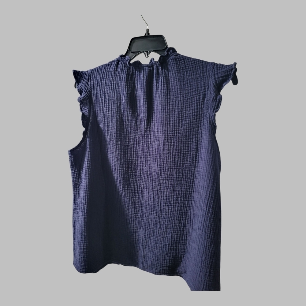 Torrid Elegant Sleeveless Navy Blouse - Picture 2 of 2